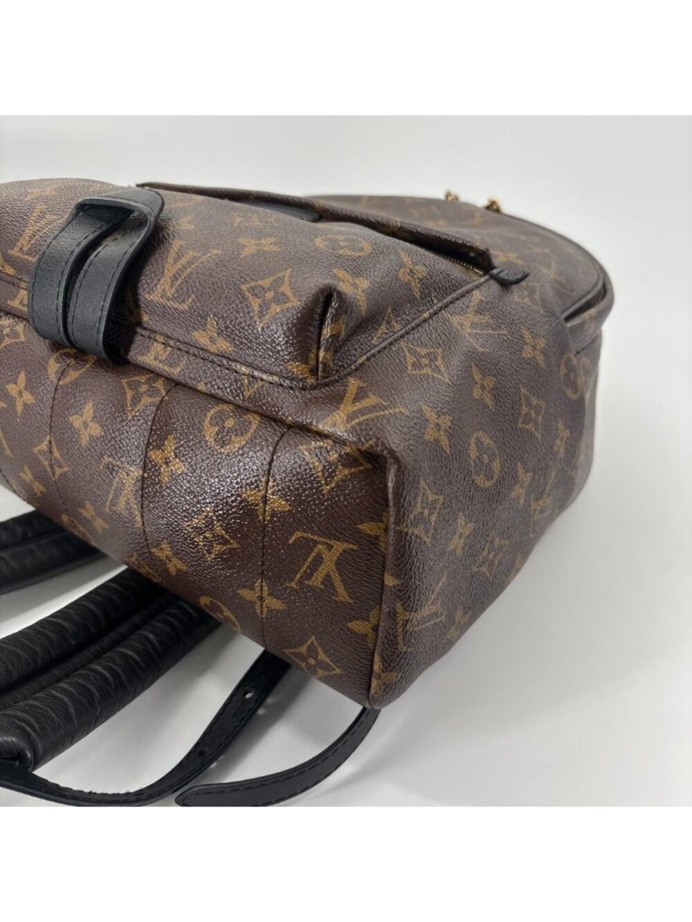 Louis Vuitton Super Palm Spring MM Monogram Backpack - Picture 8 of 12